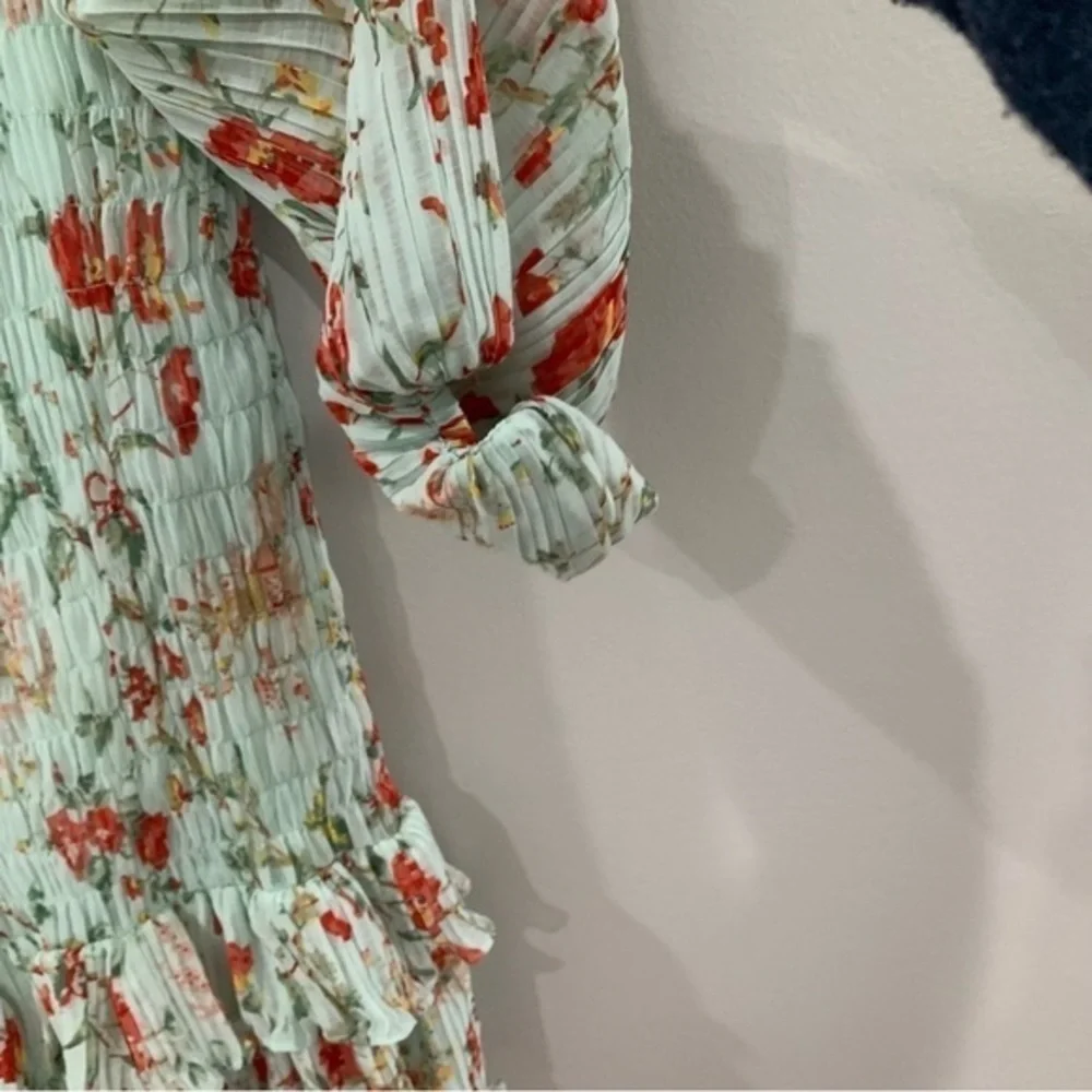 ✅ NWT By Timo Dress Plisse Mini Smocked Long Sleeve in Rose Garden Floral